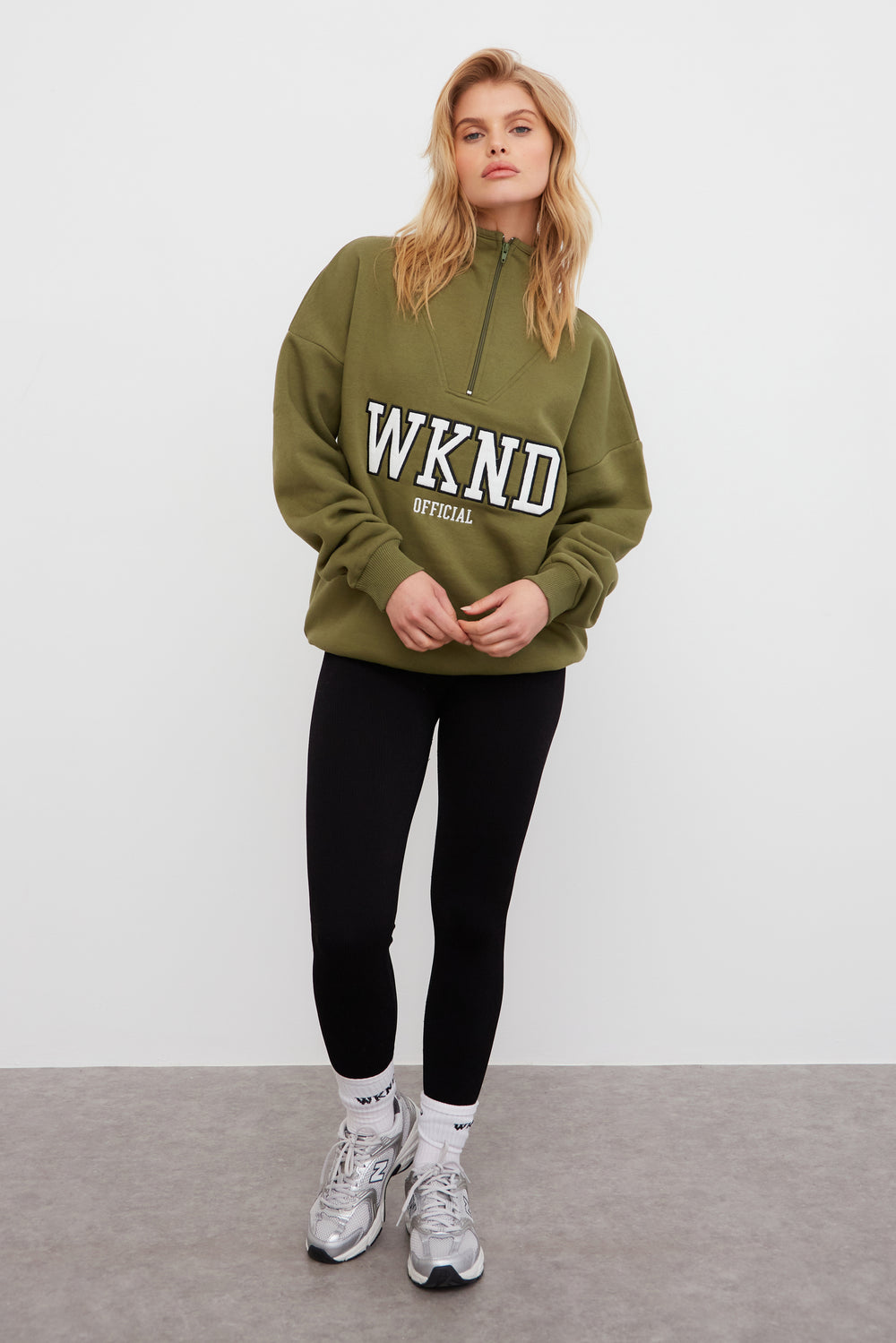 WKND HALF ZIP SWEAT