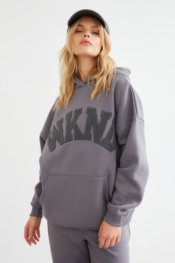 THE WKND OVERSIZED HOODIE