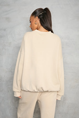 WKND WELLNESS CLASSIC OVERSIZED SWEAT