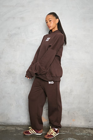 WKND EMBROIDERED OVERSIZED JOGGER