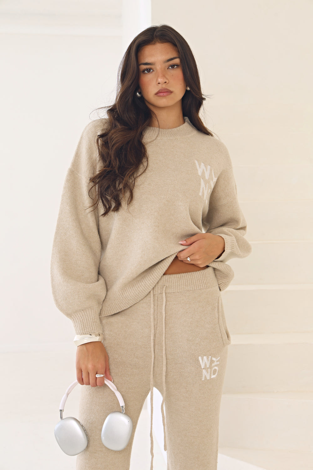 WKND KNITTED JUMPER IN BEIGE