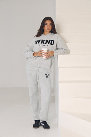 WKND KNITTED HOODIE