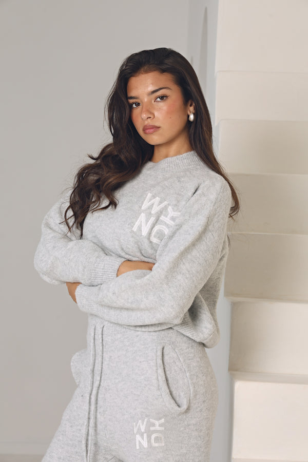 WKND KNITTED JUMPER IN GREY