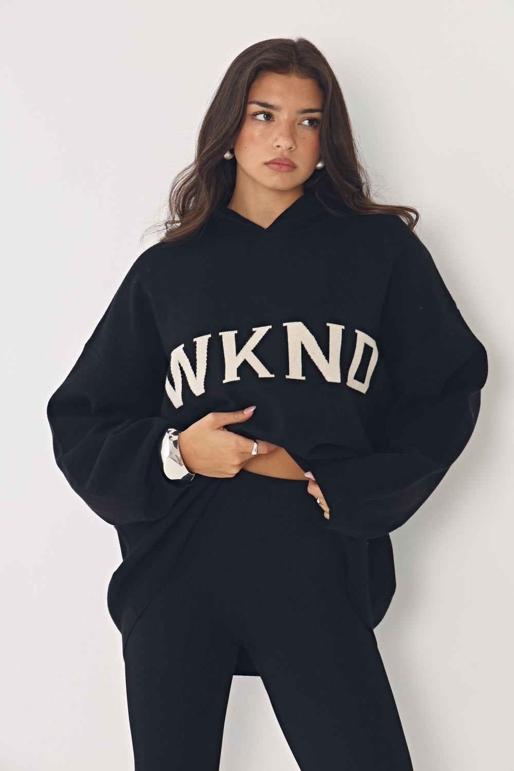 WKND KNITTED HOODIE