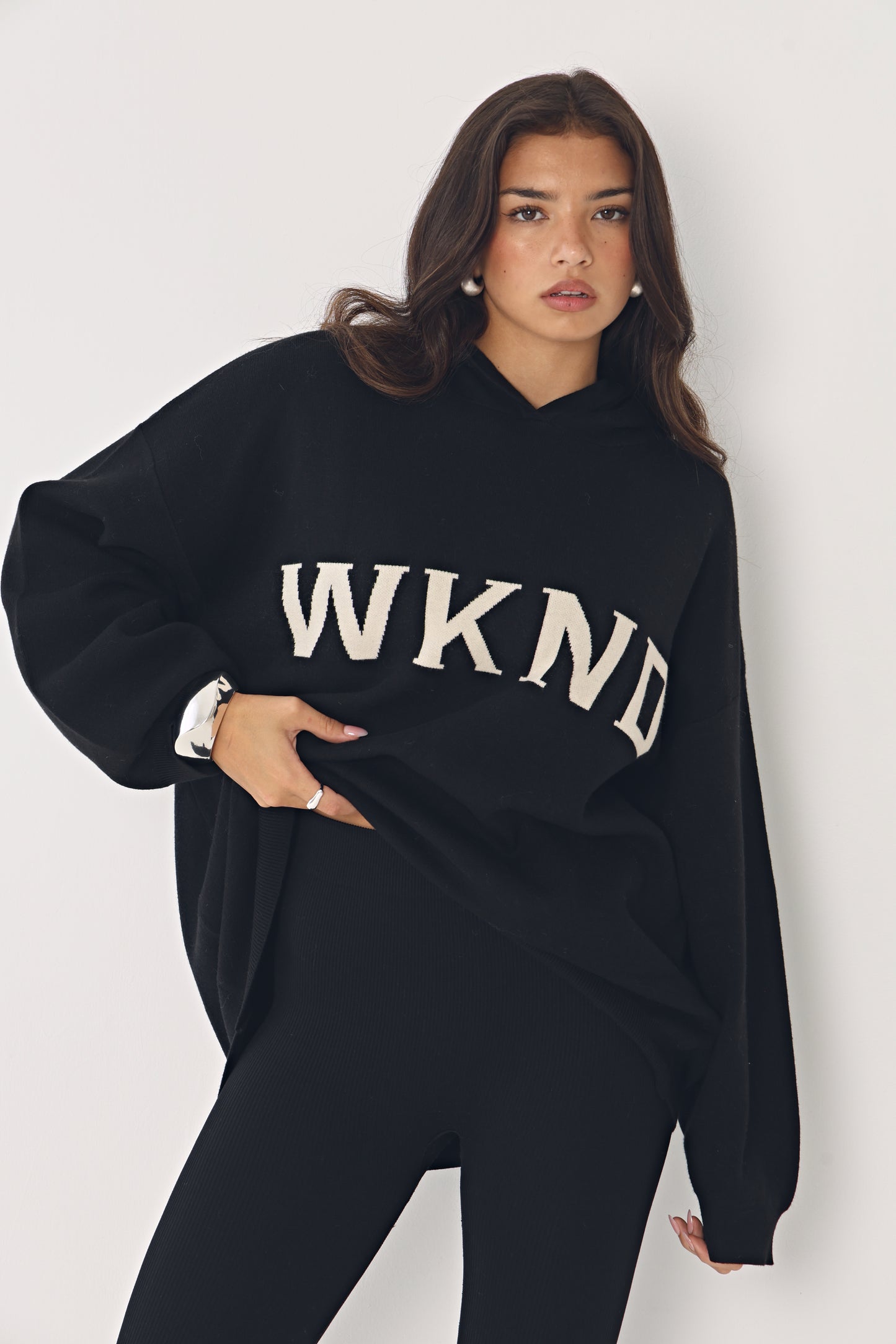 WKND KNITTED HOODIE