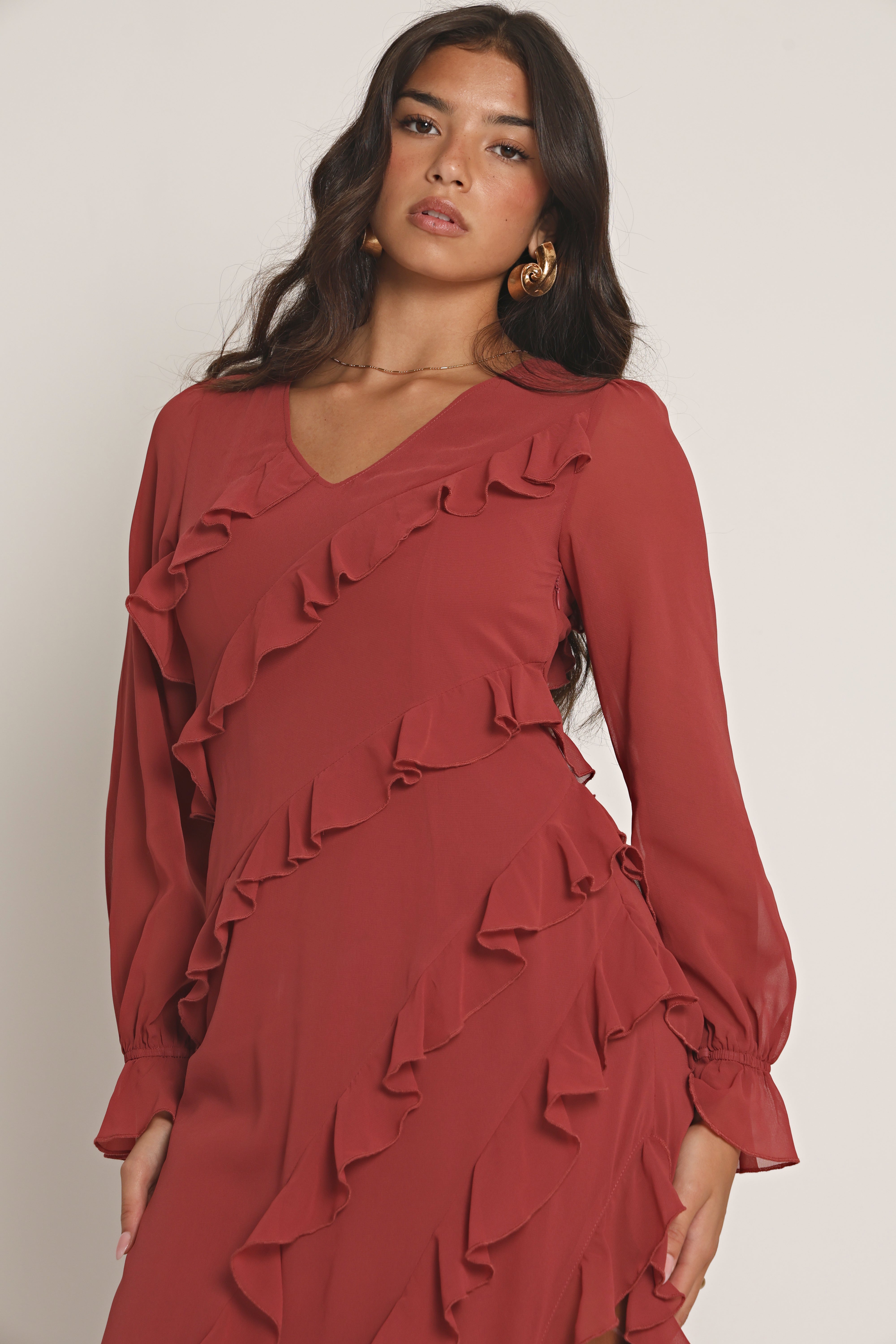 RUFFLE FLARE SLEEVE MAXI DRESS RUFFLE FLARE SLEEVE MAXI DRESS