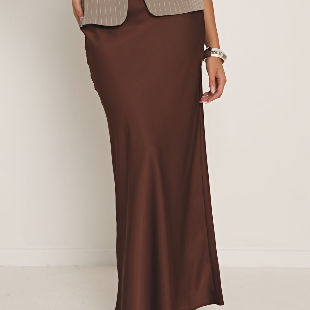 
                      
                        SATIN BIAS CUT MAXI SKIRT
                      
                    