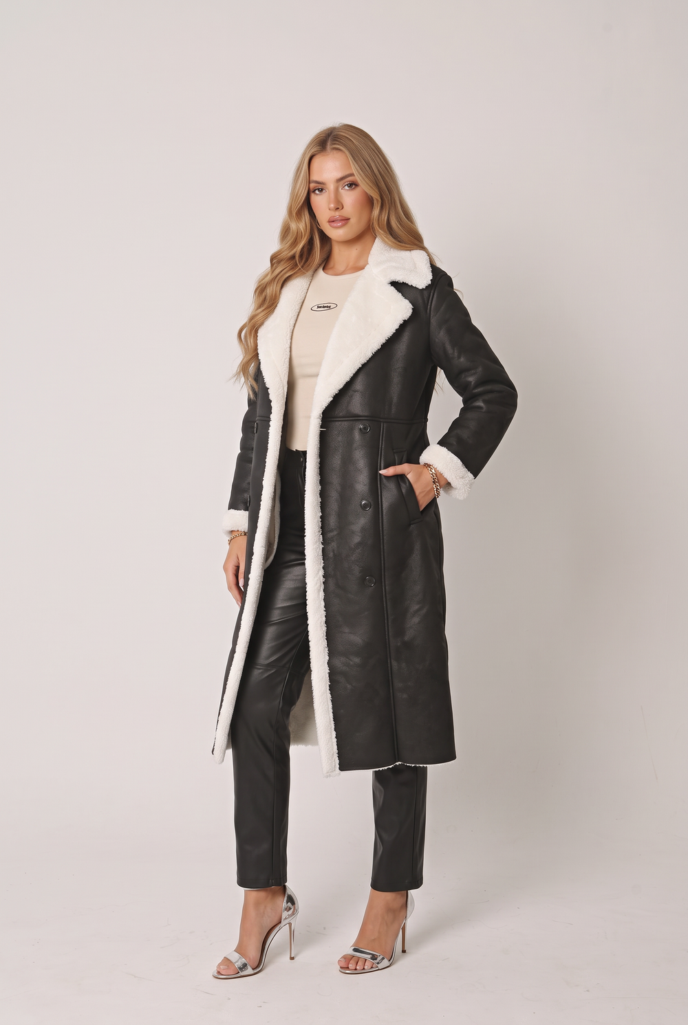 LONGLINE SHEARLING COAT