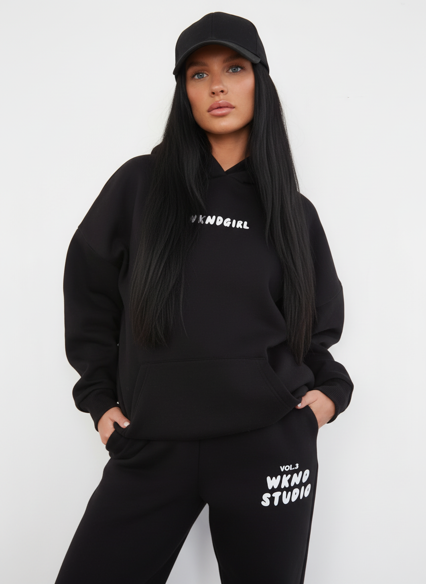 WKND GIRL OFFICIAL OVERSIZED HOODIE