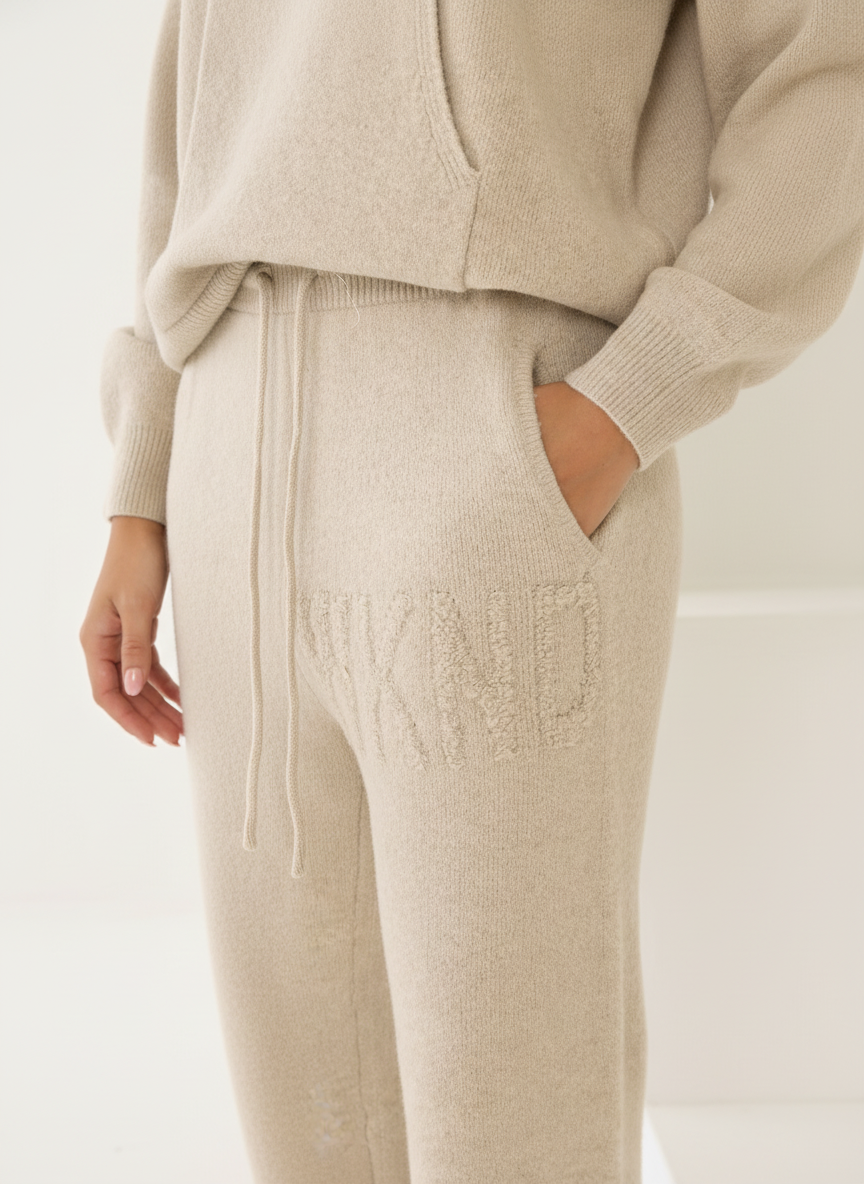 WKND KNITTED WIDE LEG JOGGER
