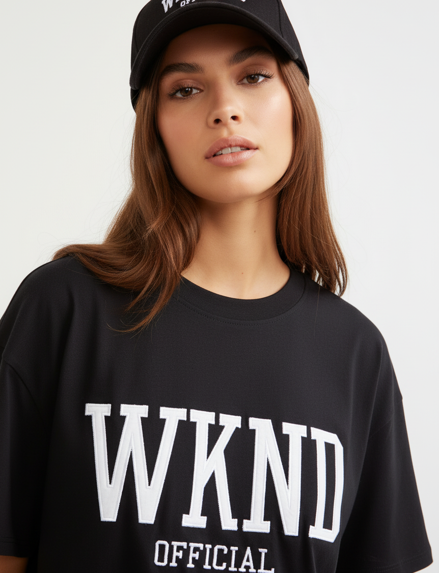 WKND EMBROIDERED OVERSIZE CONTRAST T-SHIRT