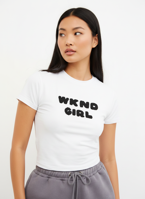 WKND GIRL FITTED TEE