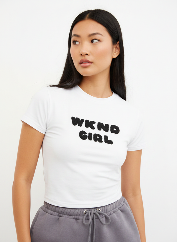 WKND GIRL FITTED TEE