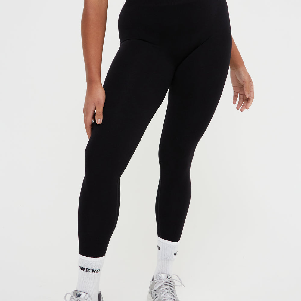 
                      
                        WKND SCULPT PRO LEGGINGS
                      
                    