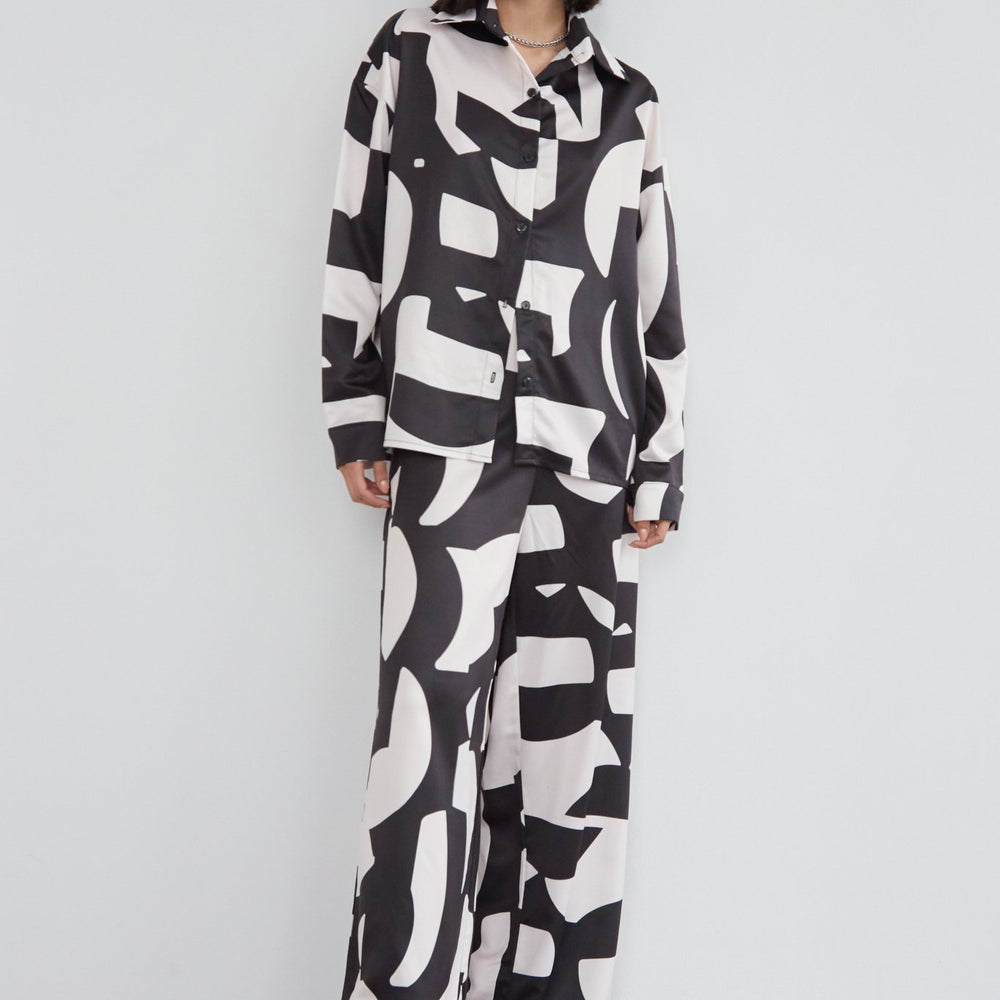 
                      
                        Abstract Printed Satin Oversized Shirt - WKND Girl
                      
                    