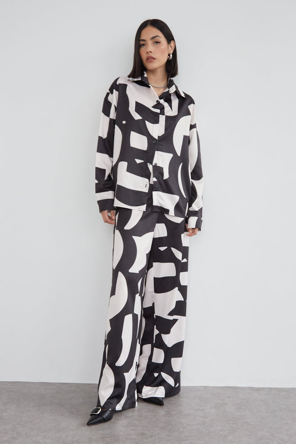 Abstract Printed Satin Oversized Shirt - WKND Girl