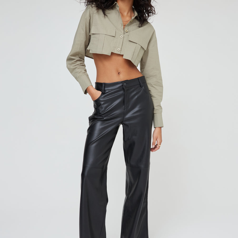 
                      
                        UTILITY CROPPED SHIRT
                      
                    