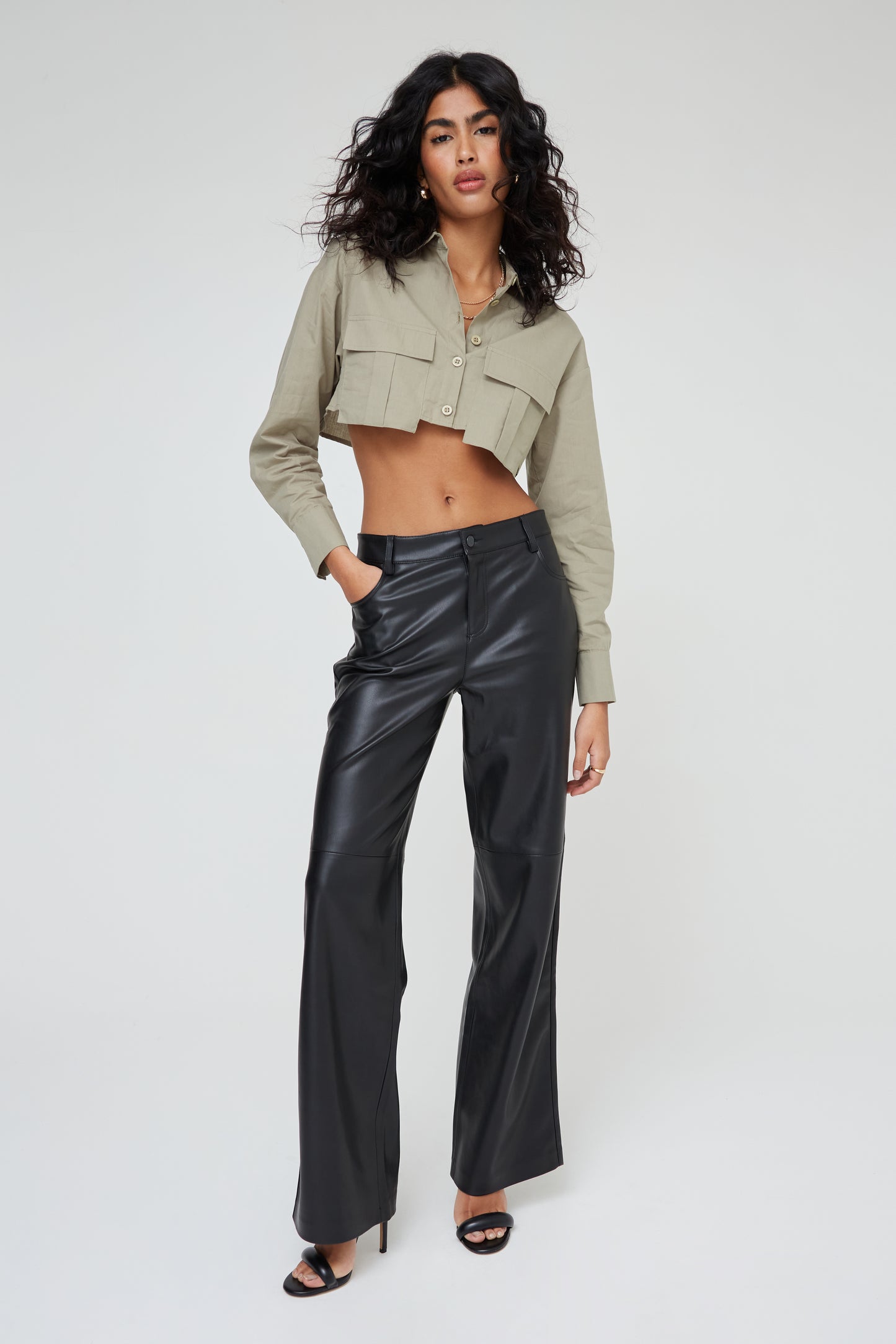 UTILITY CROPPED SHIRT