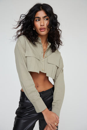 UTILITY CROPPED SHIRT