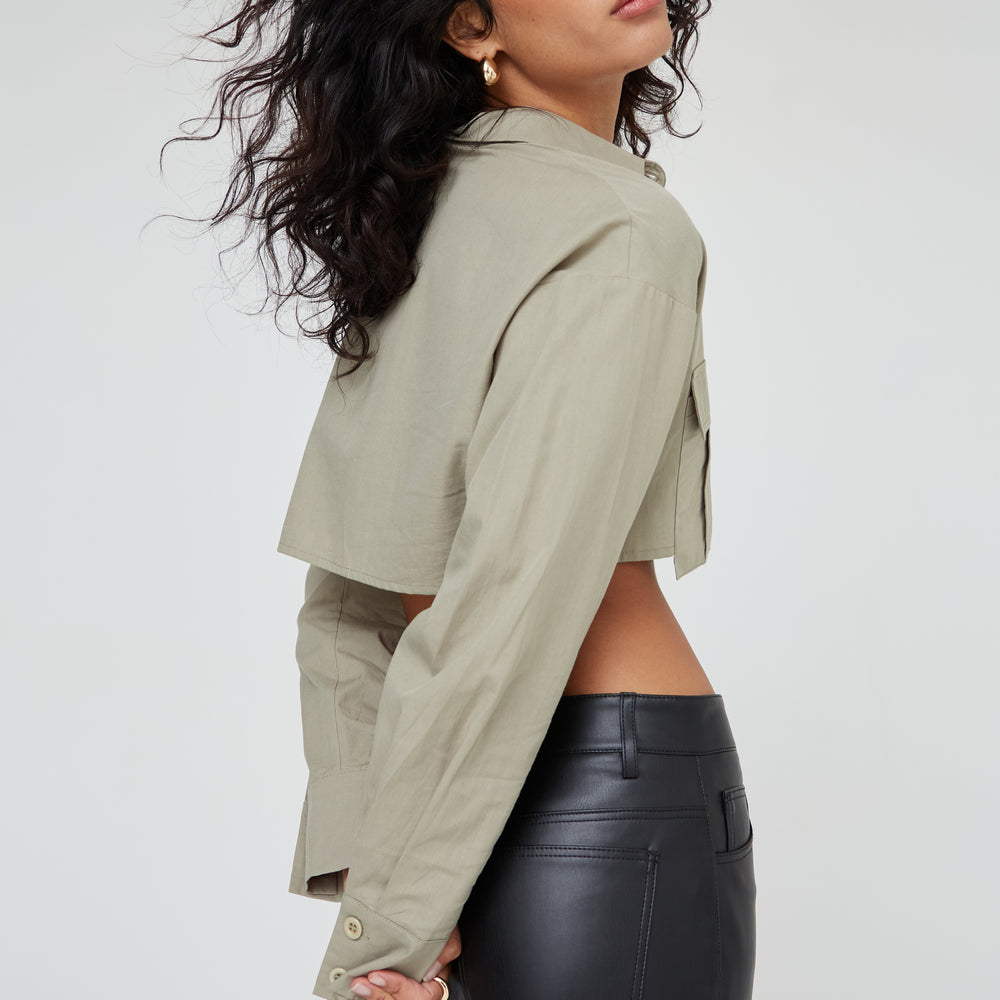 UTILITY CROPPED SHIRT