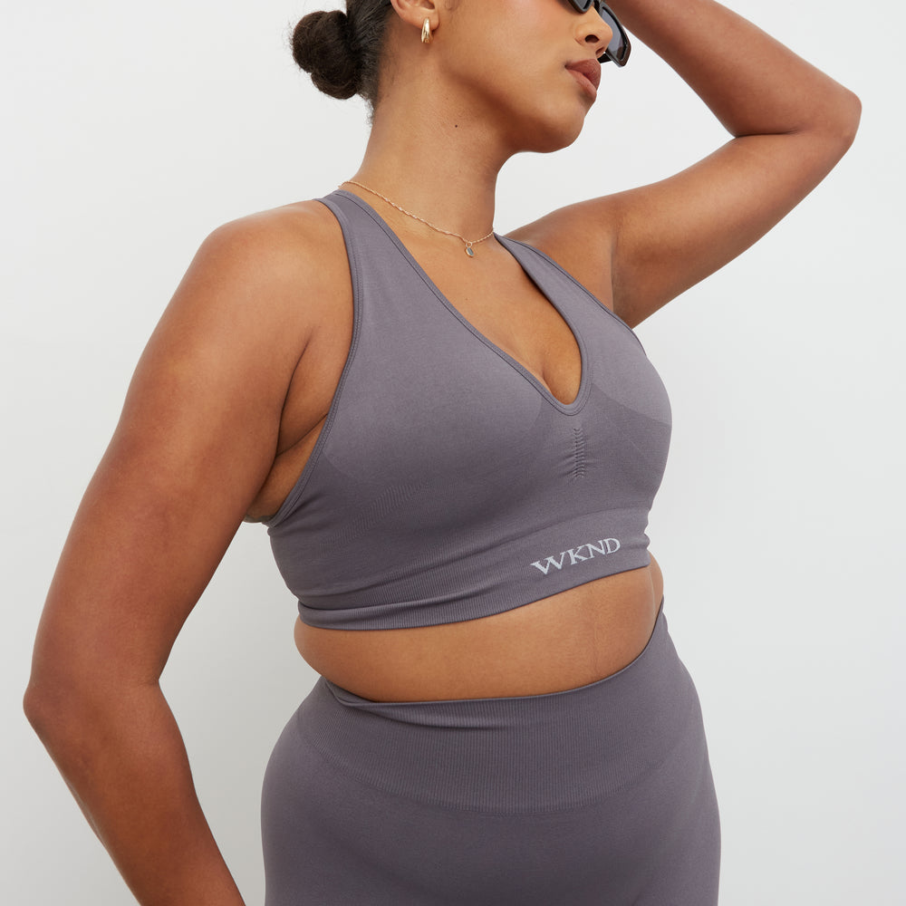 
                      
                        WKND SCULPT SEAMLESS BRA TOP
                      
                    