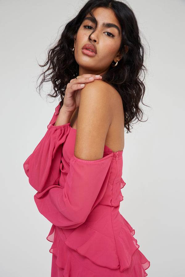 RUFFLE LONG SLEEVE MAXI DRESS