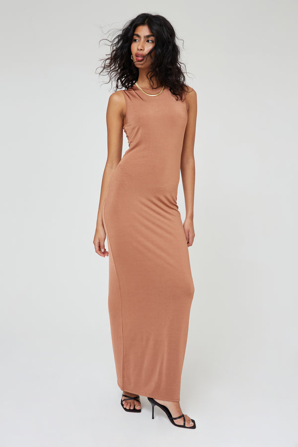 PREMIUM SLINKY SLEEVELESS MAXI DRESS