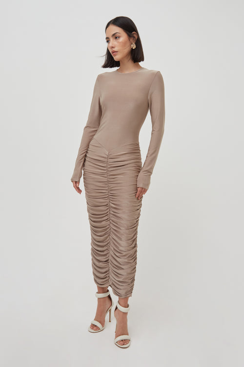 PREMIUM RUCHED FRONT MIDAXI DRESS