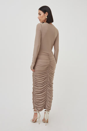 PREMIUM RUCHED FRONT MIDAXI DRESS