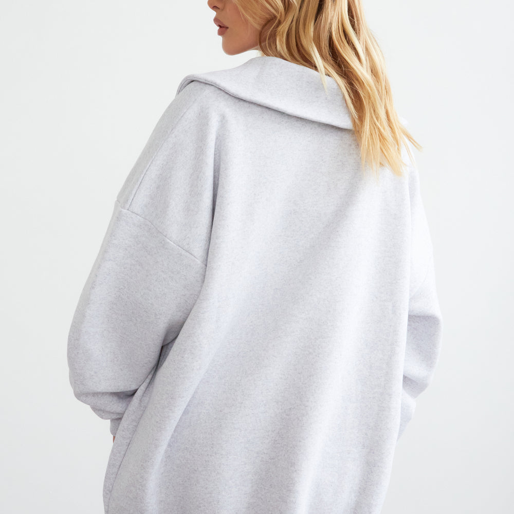 
                      
                        WKND EMBROIDERED OVERSIZED ZIP SWEAT
                      
                    