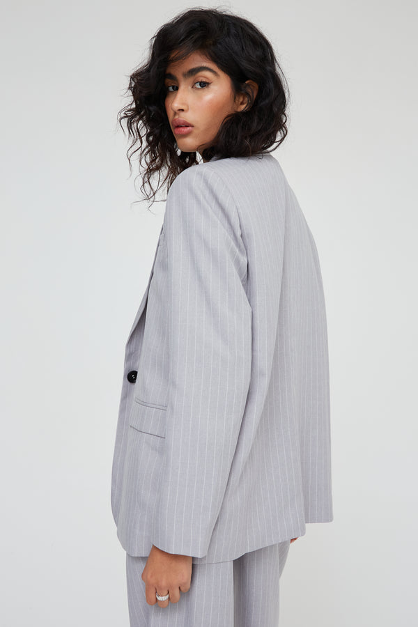 PINSTRIPE OVERSIZED BLAZER