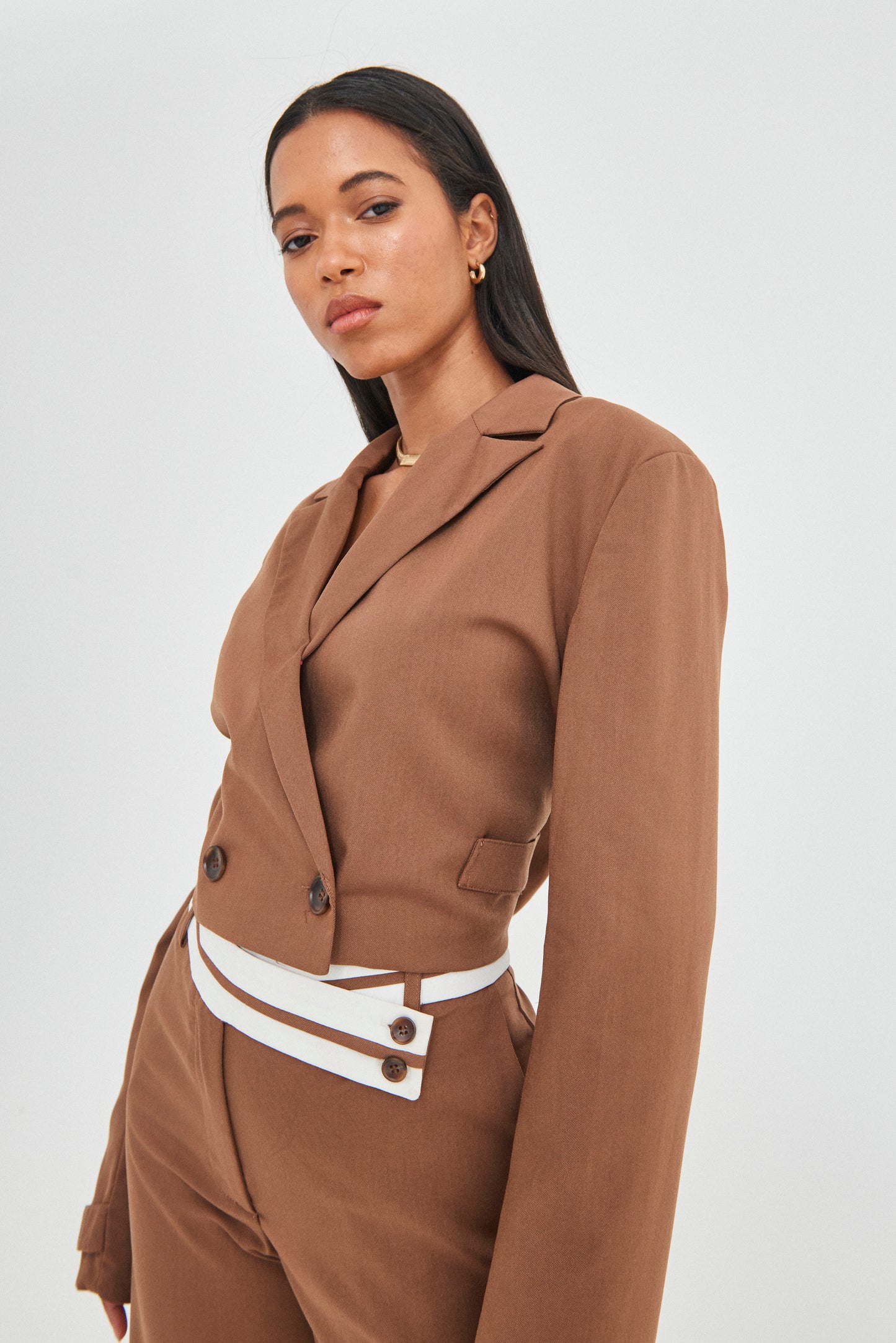 TAILORED CROPPED BLAZER