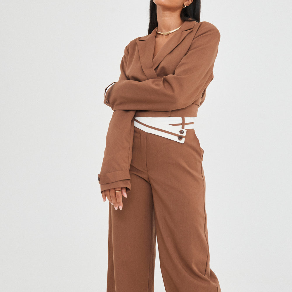 
                      
                        TAILORED CONTRAST WAISTBAND TROUSERS
                      
                    