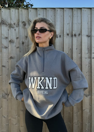 WKND HALF ZIP SWEAT