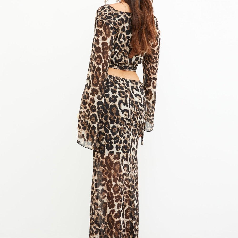 
                      
                        LEOPARD CHIFFON MAXI SKIRT
                      
                    