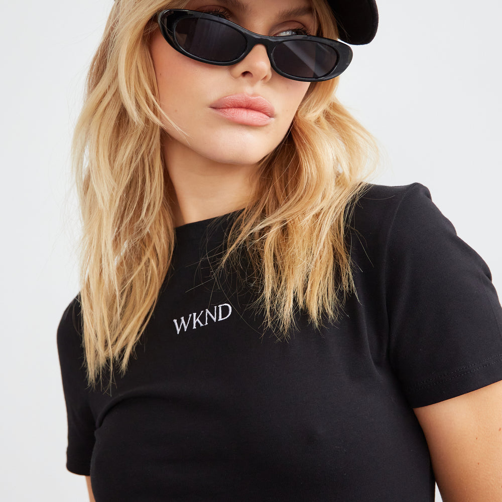 
                      
                        WKND EMBROIDERED COTTON FITTED T-SHIRT
                      
                    