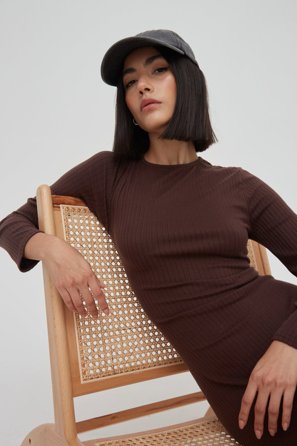 Soft Rib Crew Neck Midaxi Dress in Brown