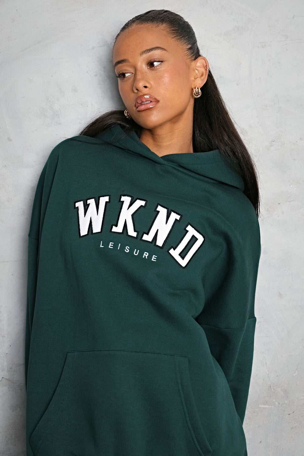 WKND OVERSIZED HOODIE